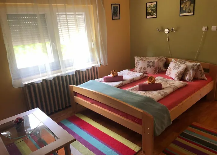Leander Apartman