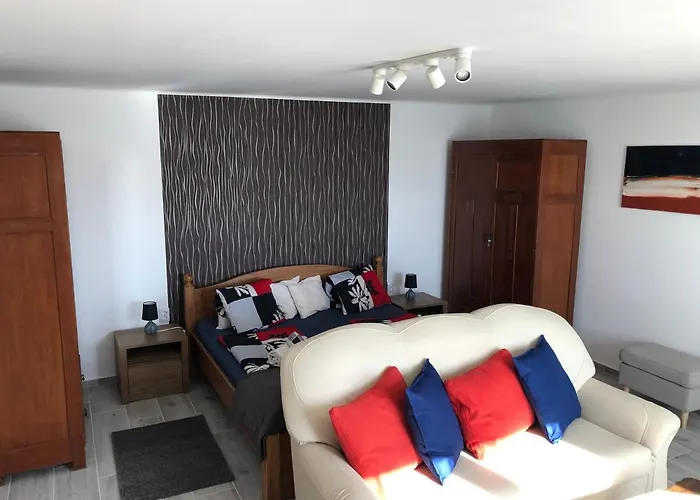 Leander Apartment